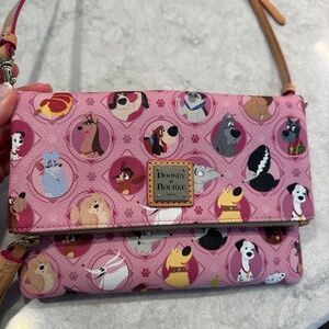 Authentic Dooney & Bourke Disney Dogs Crossbody bag
